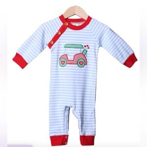 The smocked flamingo newborn onesie new condition